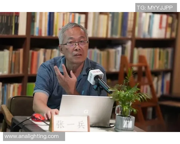 深圳羽毛球队转型之路：从传统强队到新兴力量的深度解析